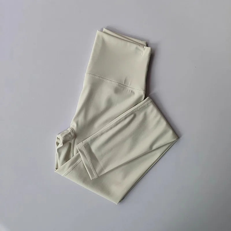 Women’s 2-Piece Breathable Yoga Set